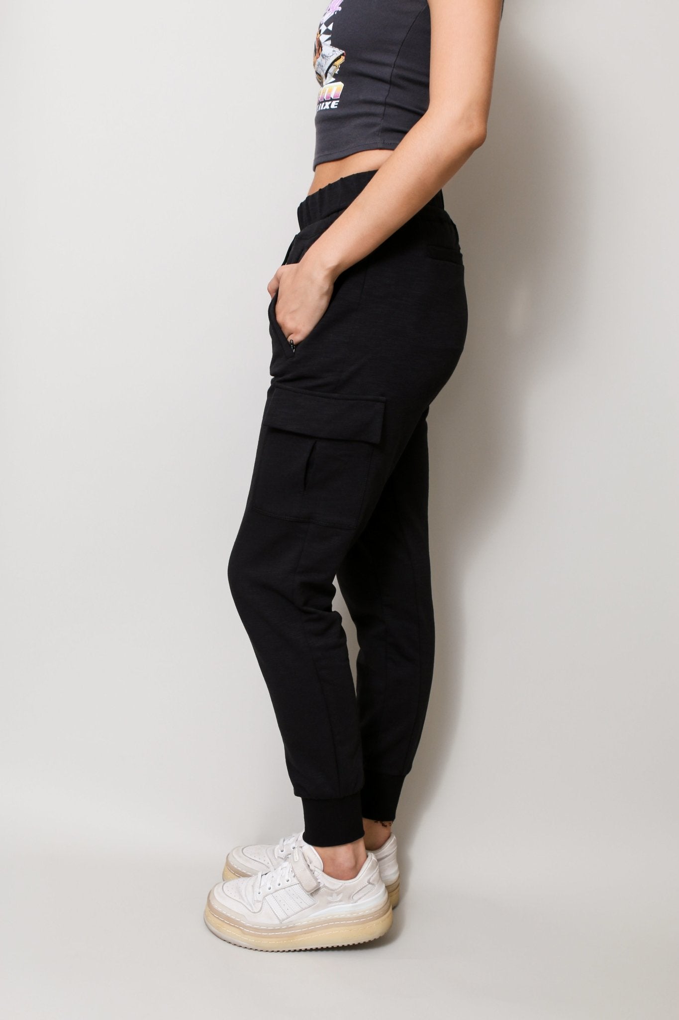 WOMEN'S 6 POCKET PANT